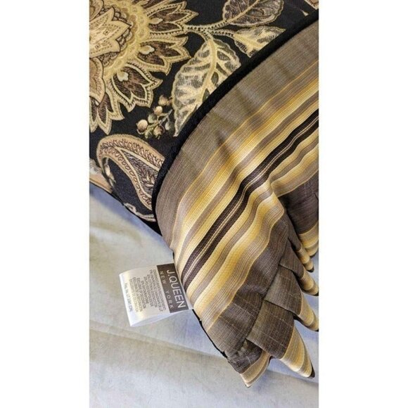 J Queen New York Boudoir Throw Pillow - Picture 4 of 8